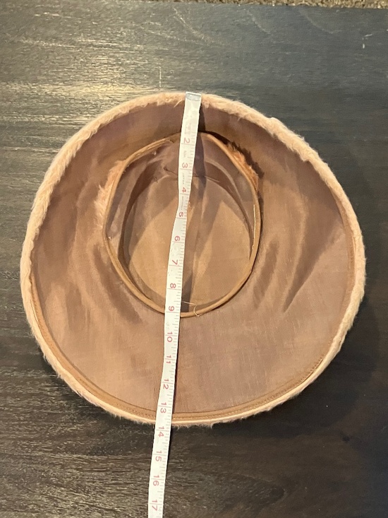 Vintage Wide-Brimmed Hat main image 11